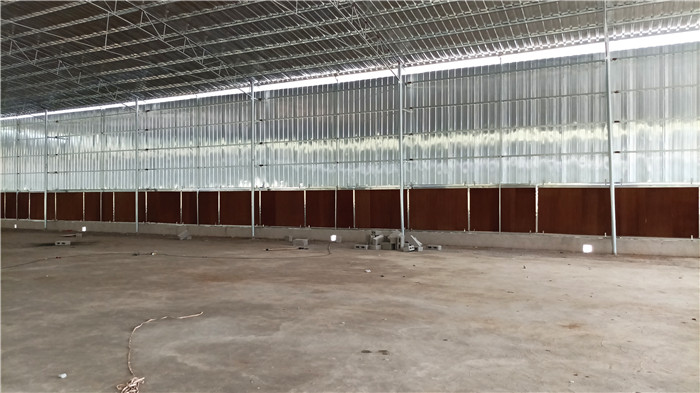 養(yǎng)殖場(chǎng)降溫通風(fēng)如何做？水簾風(fēng)機(jī)來幫忙